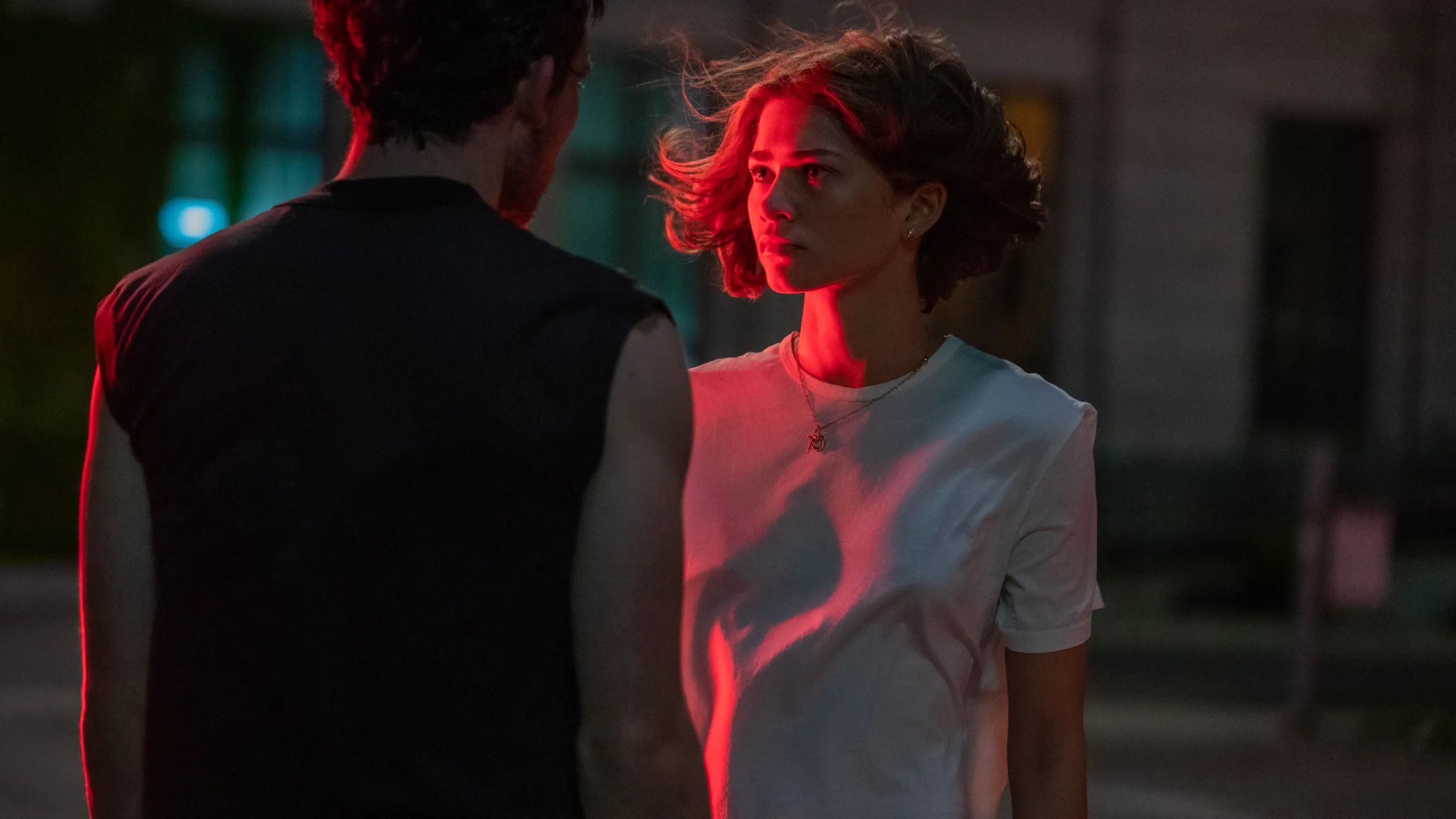 Josh O’Connor as Patrick Zweig and Zendaya as Tashi Duncan in Challengers