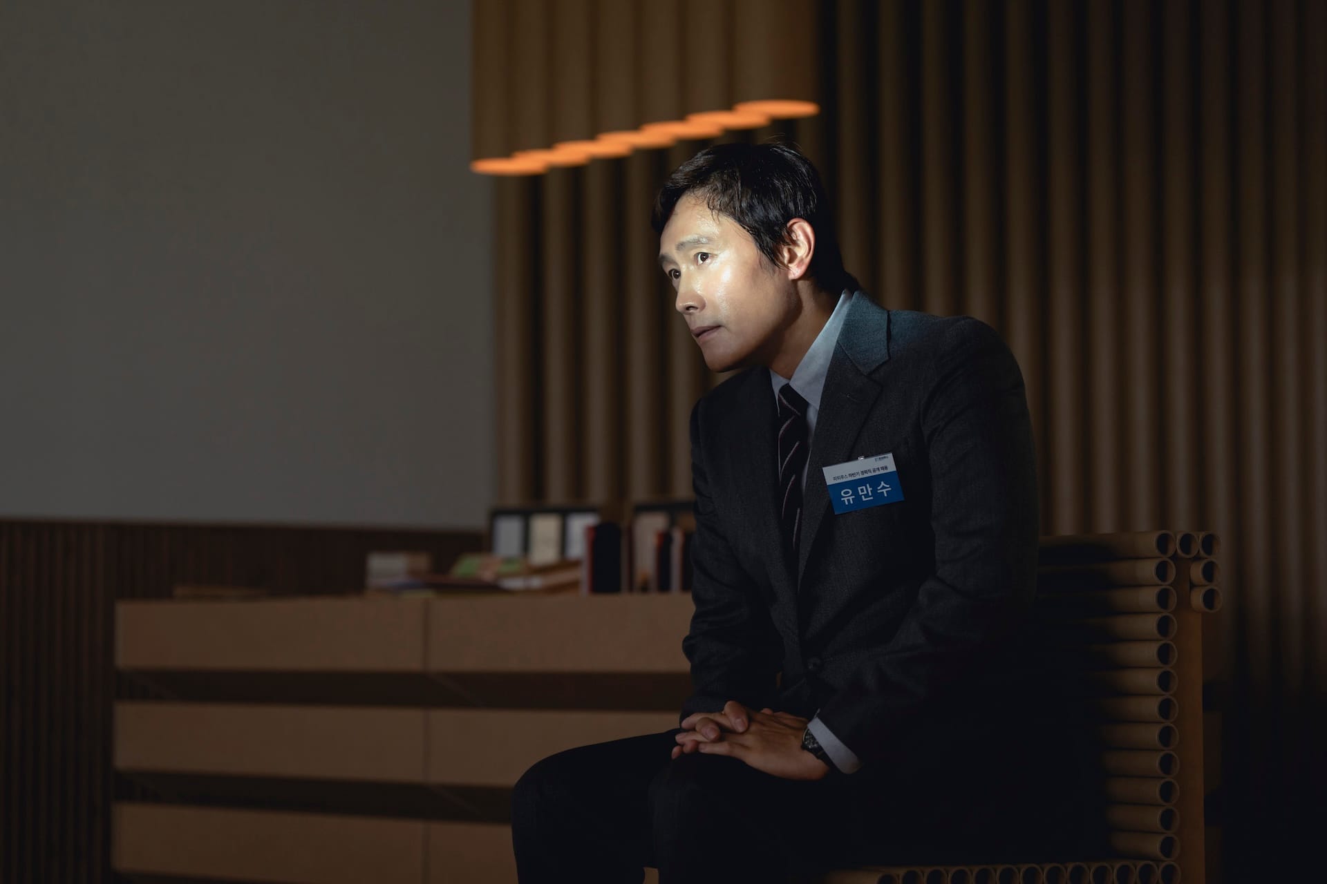 Lee Byung-hun as Yoo Man-su in No Other Choice